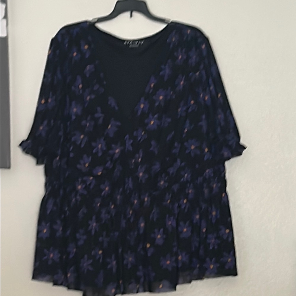 Ava & Viv Blue Bell Sleeve Blouse. Black Purple and Yellow colors.